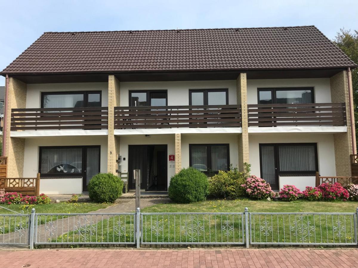 Ferienwohnung Ritthoff Perlebucht - Mit Strandkorb Am Meer Und Kostenloser Eintritt Ins Schwimmbad Busum Exterior photo