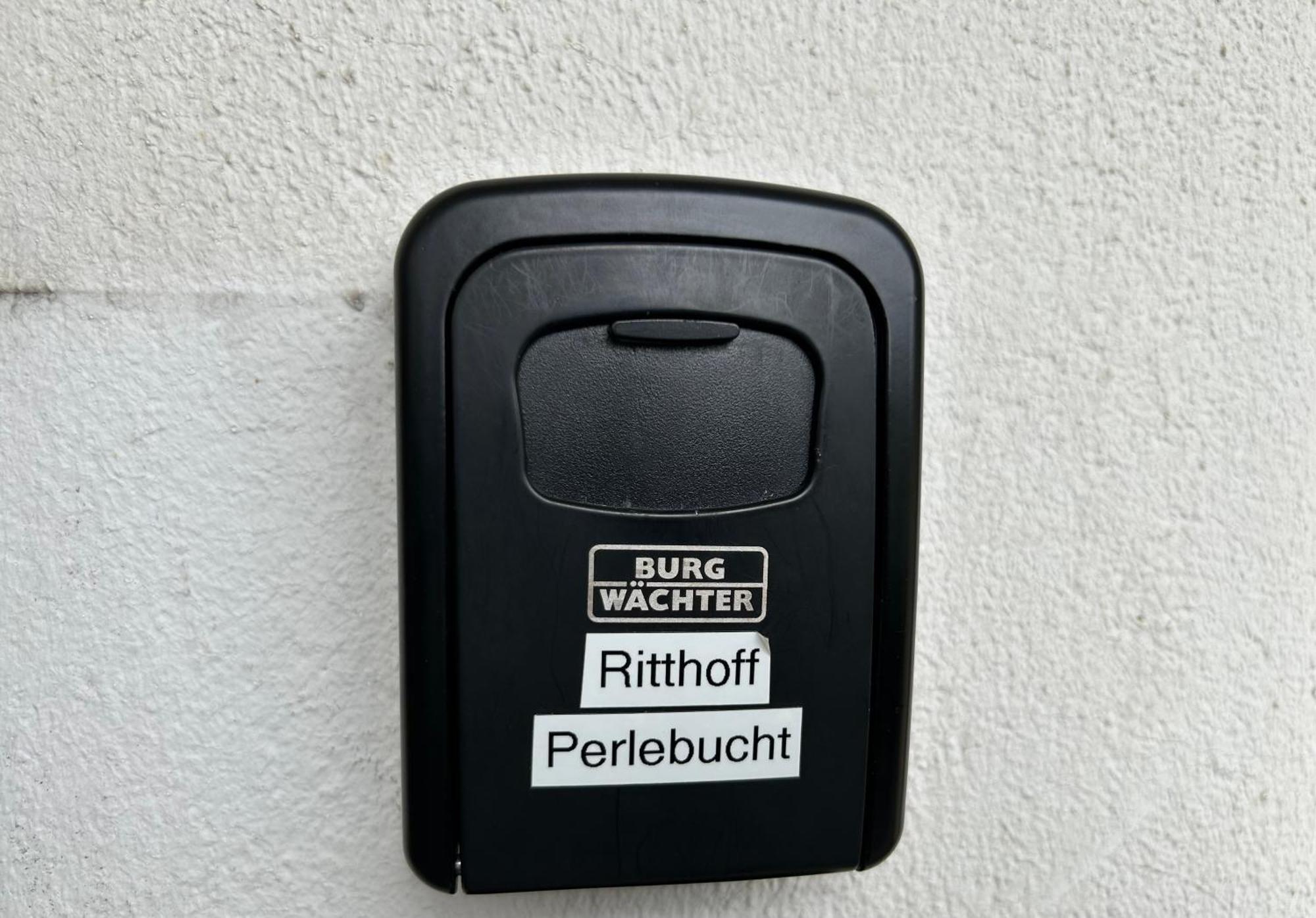 Ferienwohnung Ritthoff Perlebucht - Mit Strandkorb Am Meer Und Kostenloser Eintritt Ins Schwimmbad Busum Exterior photo