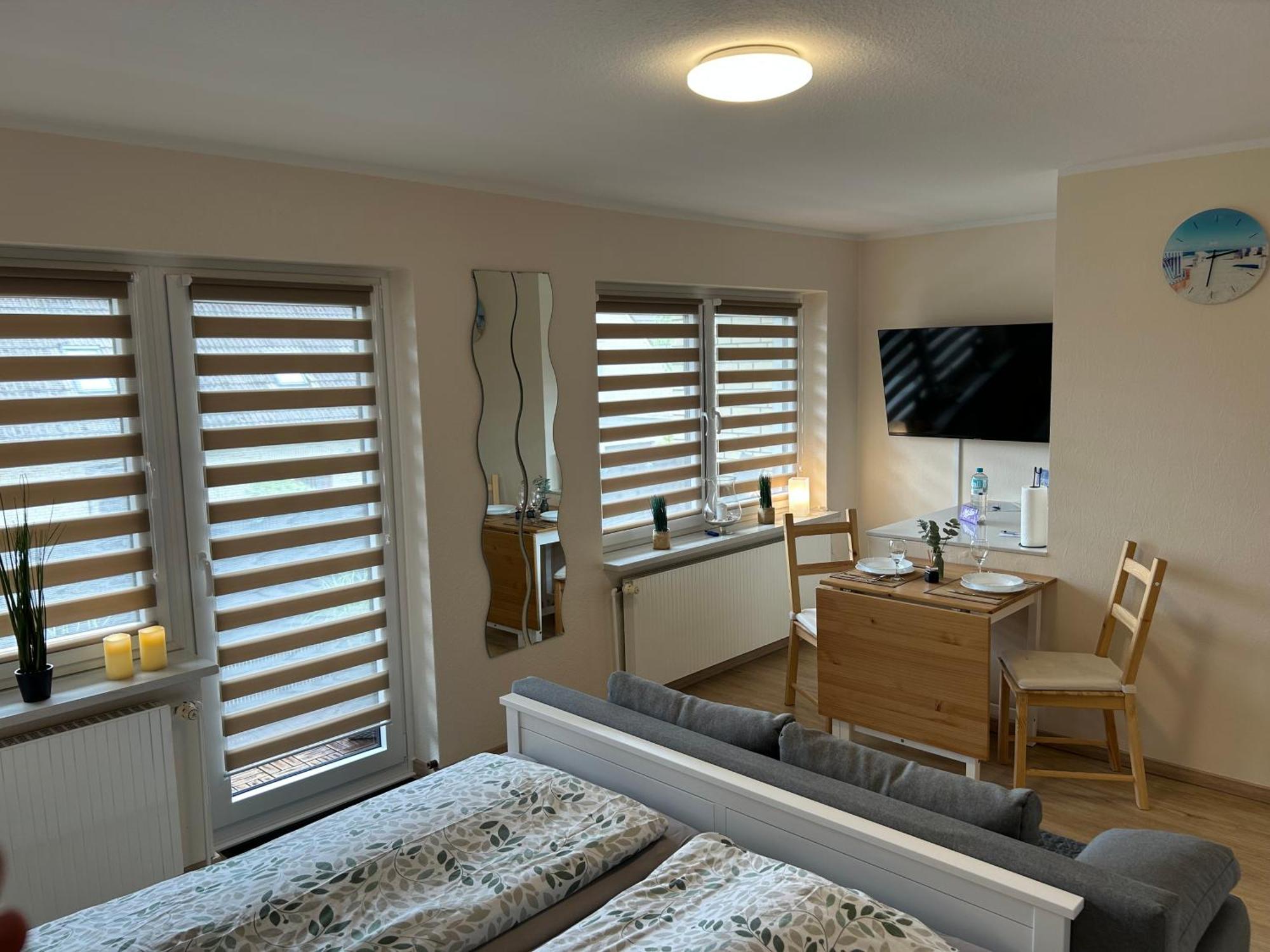 Ferienwohnung Ritthoff Perlebucht - Mit Strandkorb Am Meer Und Kostenloser Eintritt Ins Schwimmbad Busum Exterior photo